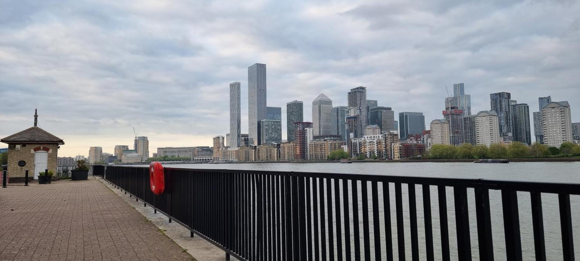 Riverside 1Br With Easy Transport 20Min To City Centre 런던 외부 사진
