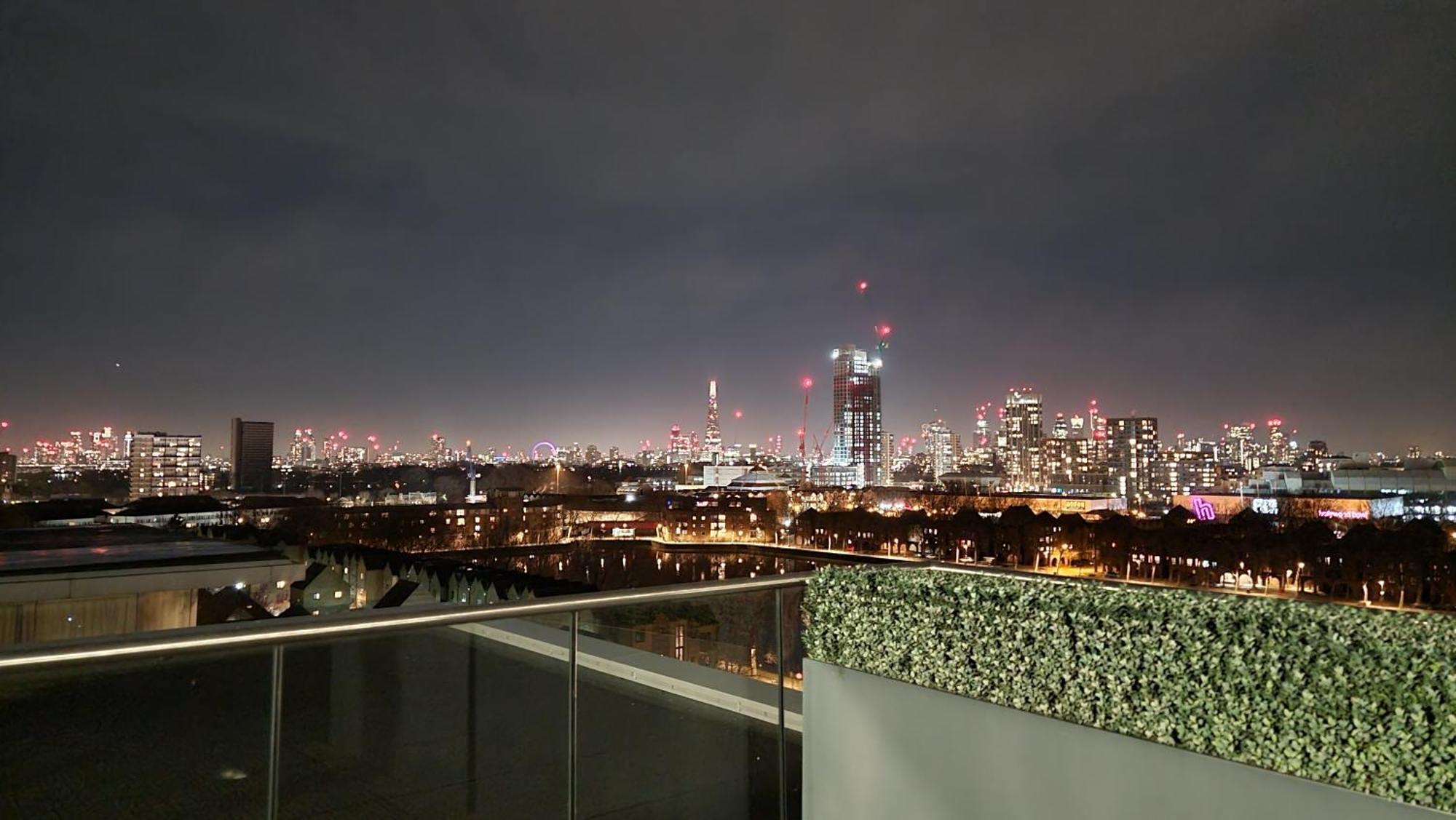 Riverside 1Br With Easy Transport 20Min To City Centre 런던 외부 사진