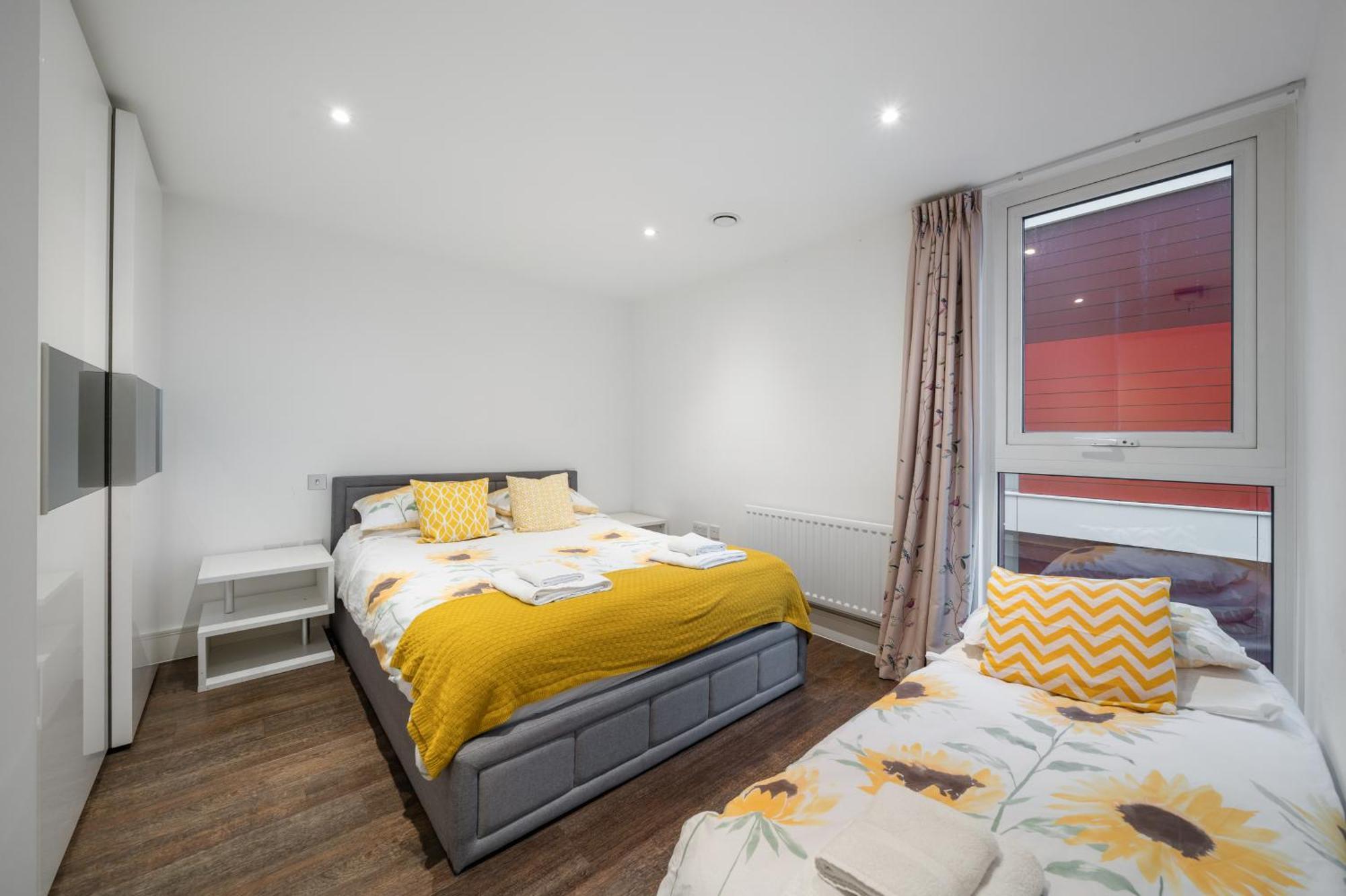 Riverside 1Br With Easy Transport 20Min To City Centre 런던 외부 사진